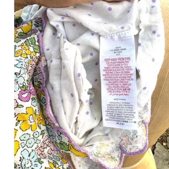 Mini Boden Lilac Ditzy Liberty Floral Multicolor Tie Waist Romper Size 6-7 Y - Picture 7 of 9